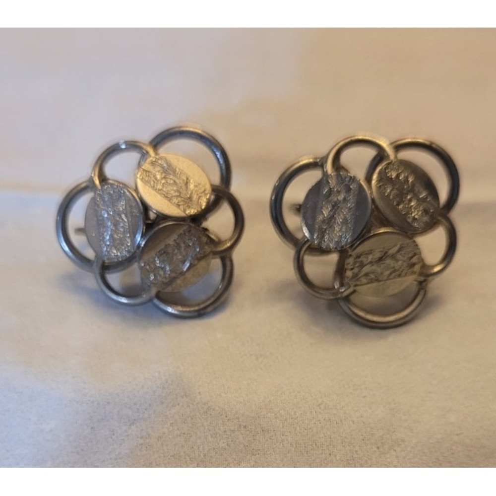 Vintage 1959 SARAH COVENTRY "Young & Gay" Silver Tone Clip on Earrings 137c